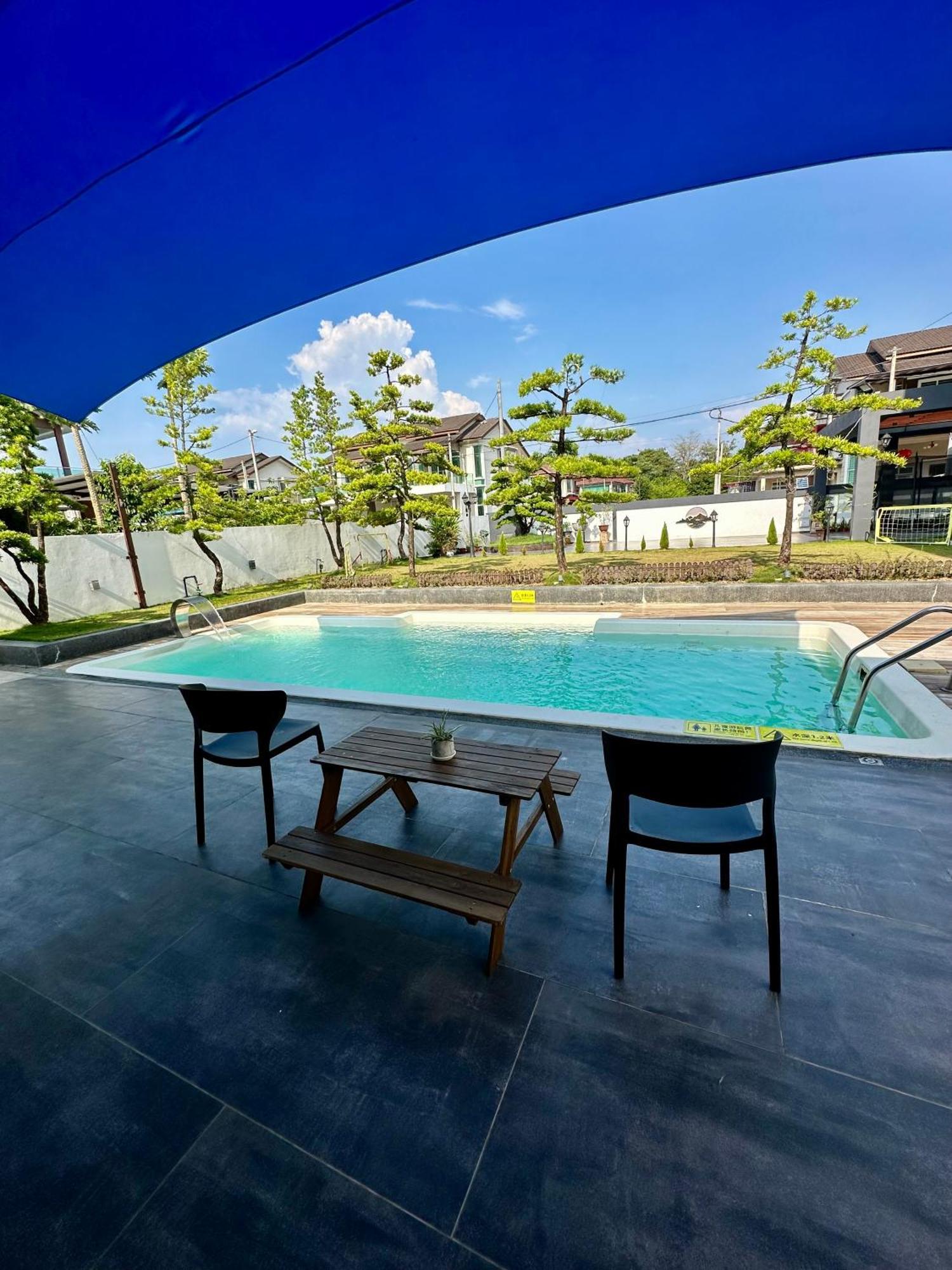 Stylish Villa Alma Simpang Ampat  Bagian luar foto